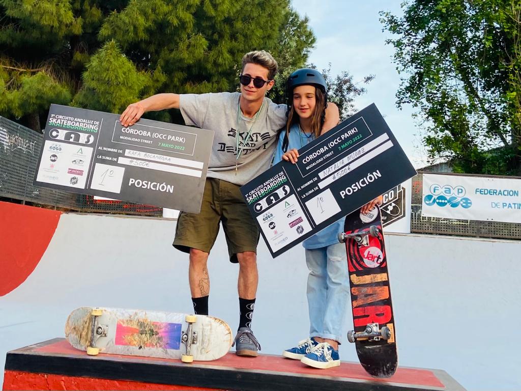 Los skaters Natalia Muñoz y Rafa Bocanegra, campeones de la primera prueba de &#039;street&#039; del circuito andaluz celebrada en Córdoba