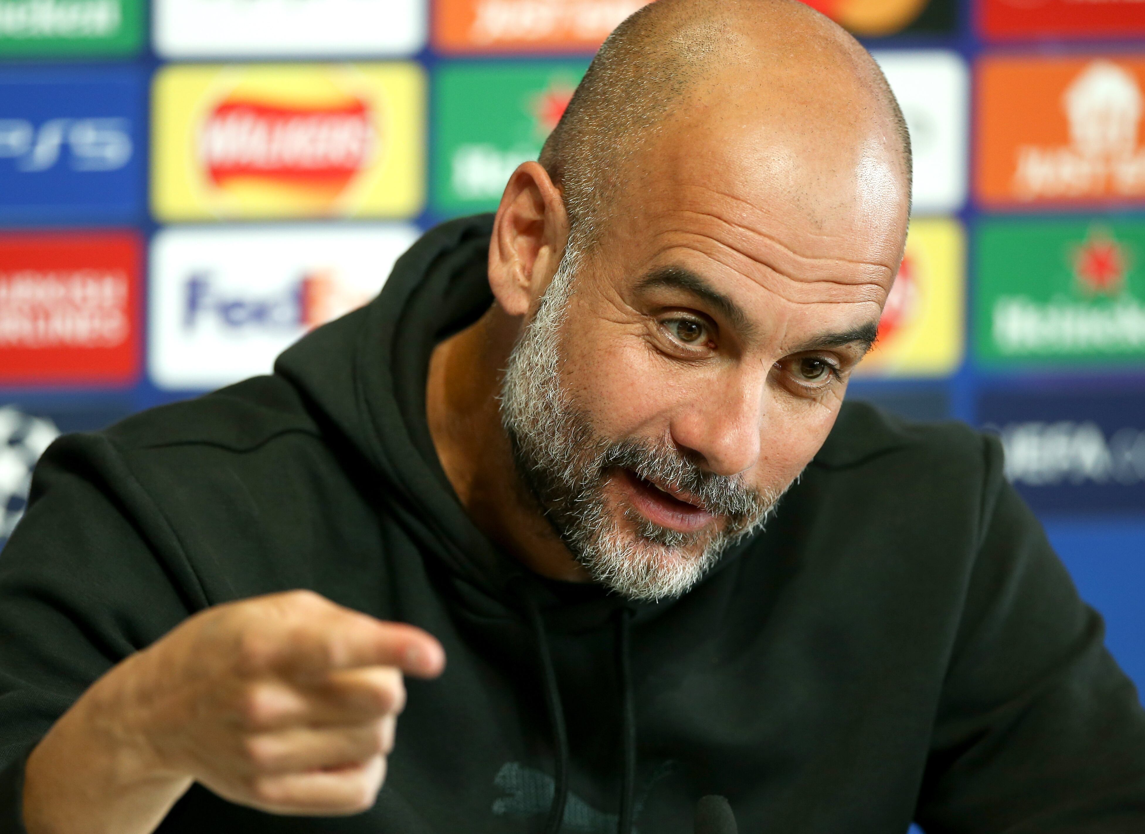 Manchester (United Kingdom), 06/06/2023.- Manchester City manager Pep Guardiola gestures during a press conference on the UEFA Champions League media day at the City Football Academy in Manchester, Britain, 06 June 2023. Manchester City will play Inter Milan in the UEFA Champions League final at the Ataturk Olympic Stadium in Istanbul on 10 June 2023. (Liga de Campeones, Reino Unido, Estanbul) EFE/EPA/ADAM VAUGHAN
