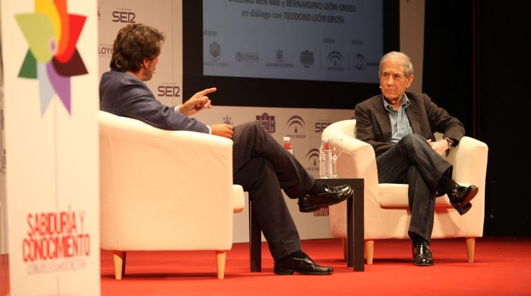 Shlomo Ben Ami durante su participación en el Congreso de la Sabiduria