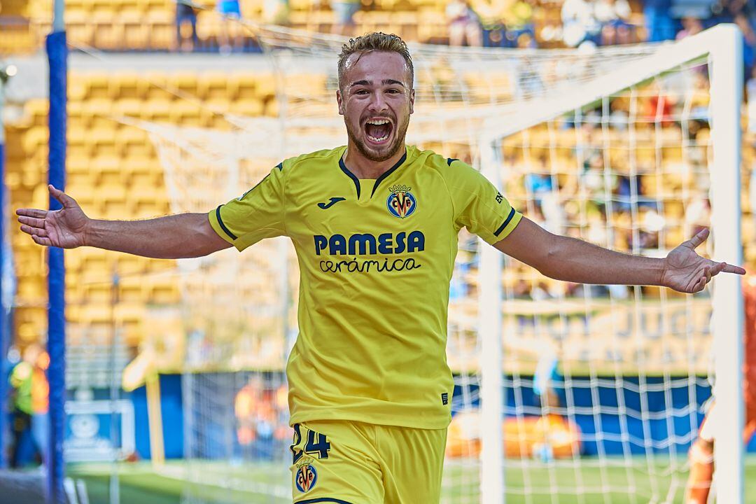 Ontiveros celebra el tanto ante el Valladolid.