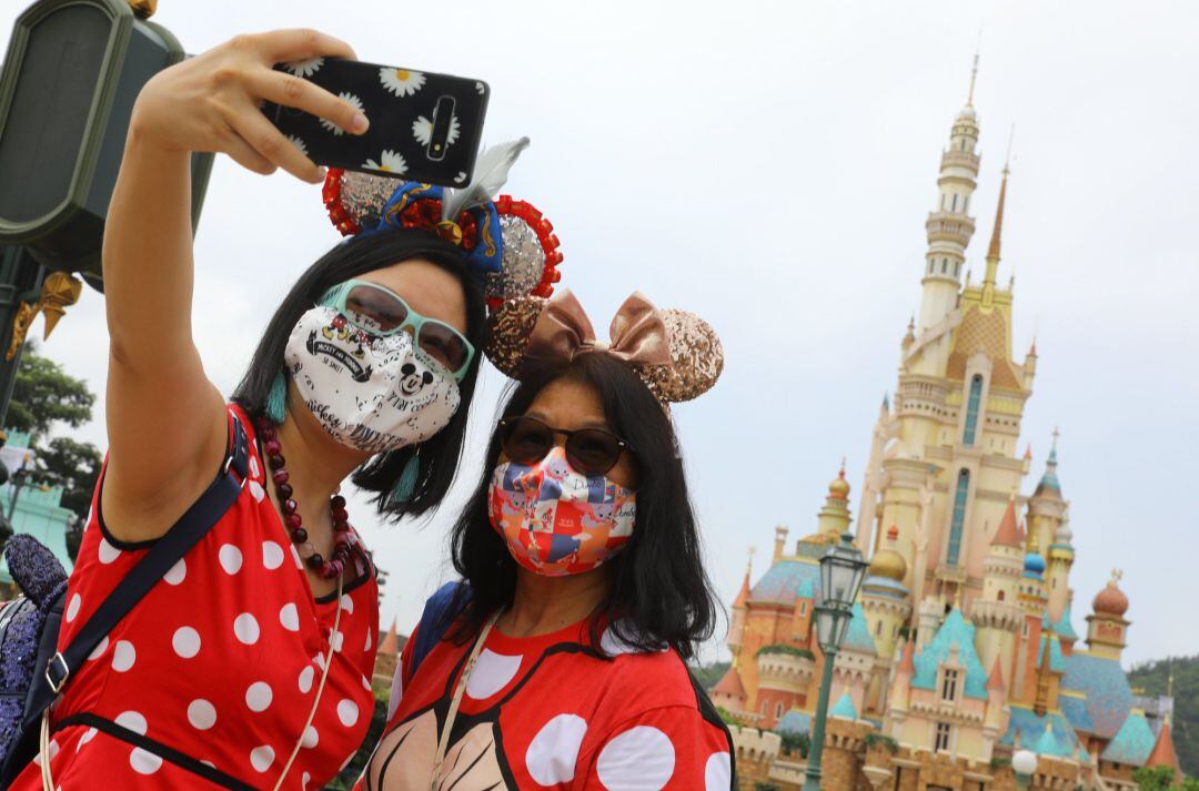 Instalaciones de Disneyland en Hong Kong.