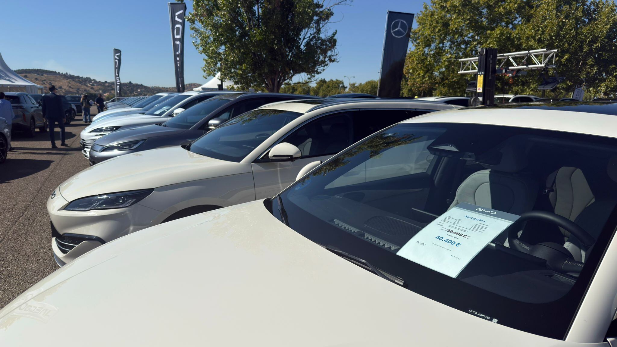 Feria del vehículo de ocasión en la Peraleda