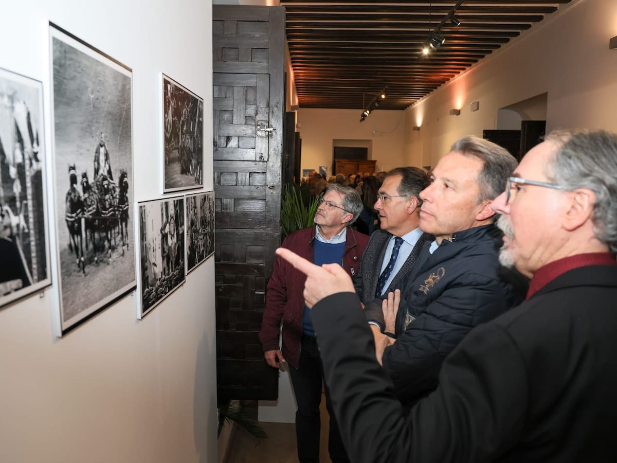 ‘Semana Santa en Lorca. No hay color’, la exposición del artista Carlos García Peñarrubia