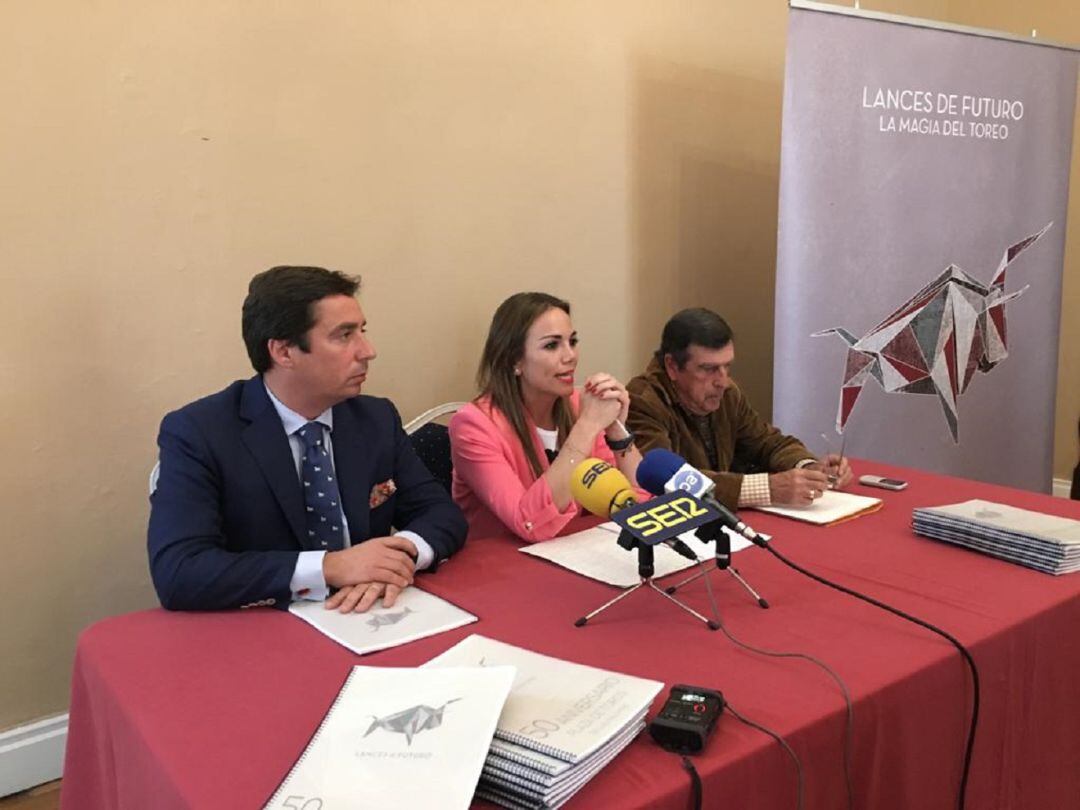 Presentación de los actos conmemorativos del 50 aniversario de la plaza de Toros de Las Palomas