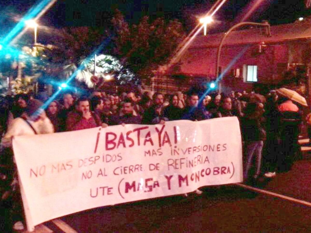 Los trabajadores de la refinería acusan a "agentes externos" de forzar su cierre