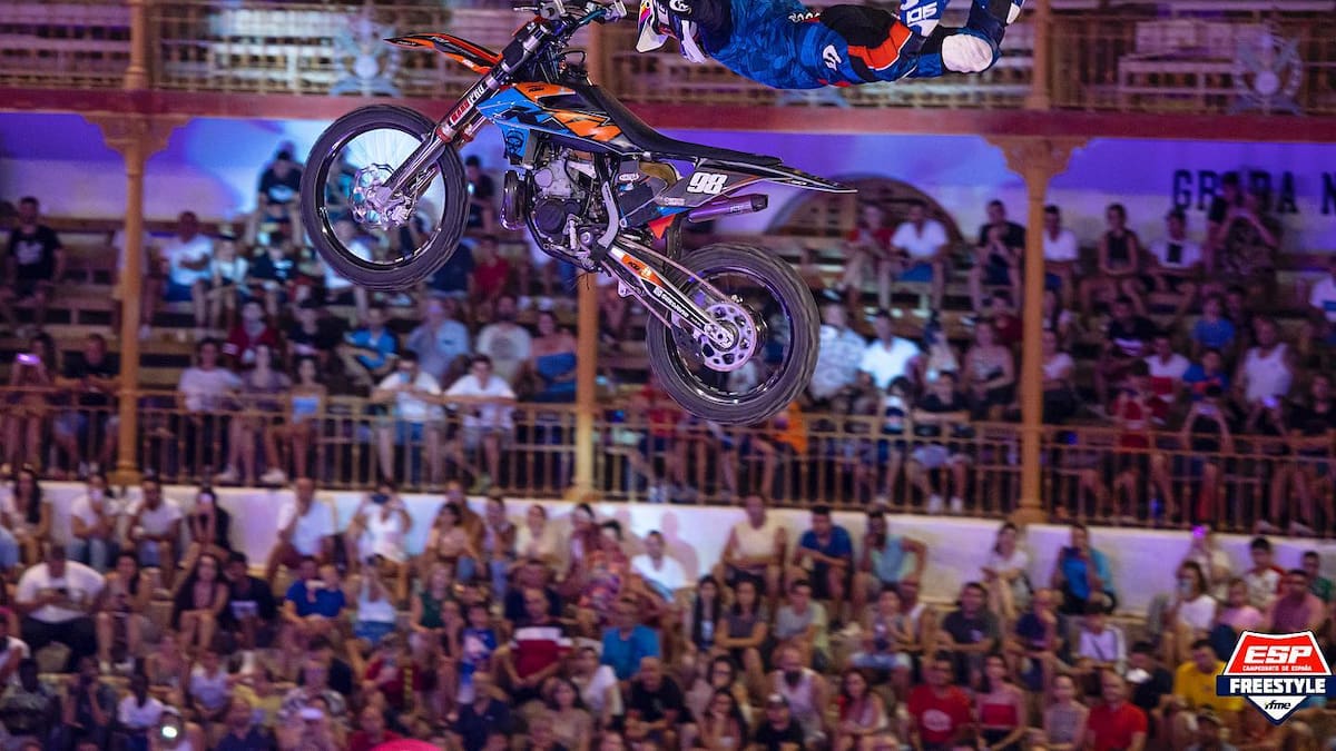 Toledo acoge por primera vez el Campeonato de España Freestyle de Motocross