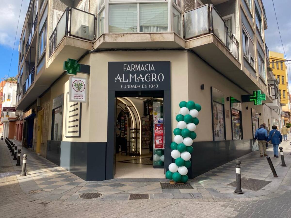 La Farmacia Almagro de Algeciras cumple 180 años