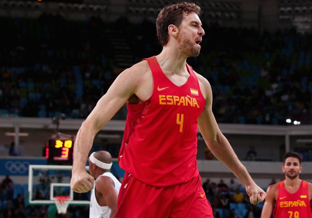 Pau Gasol celebra una canasta en los Juegos de Río