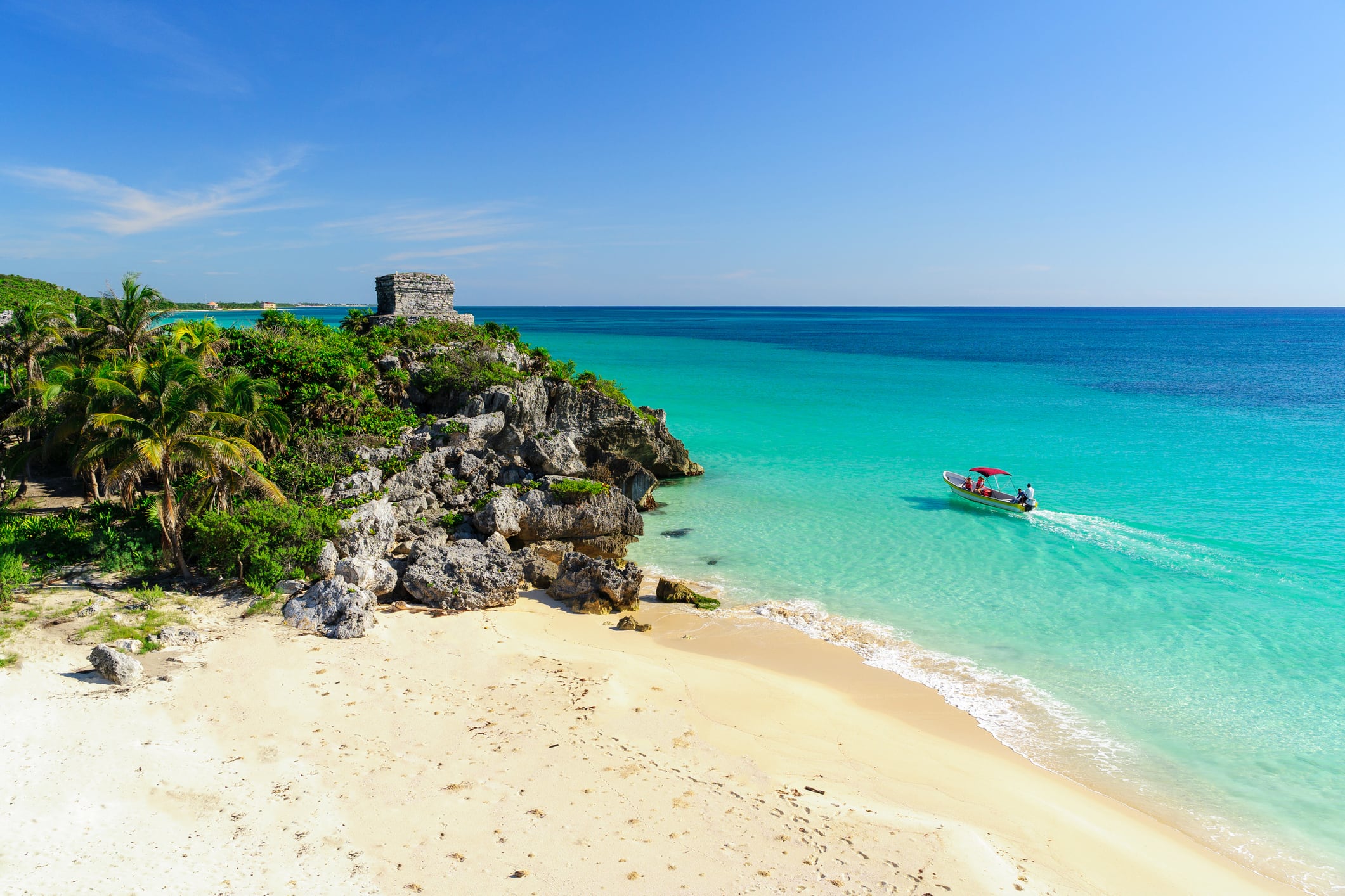 La playa de Tulum ocupa el número uno de la lista de playas con mejor calidad de su arena.