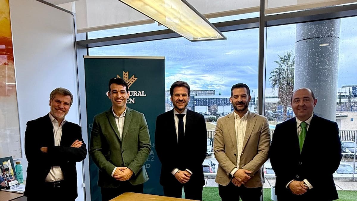 Caja Rural de Jaén aportará ventajas a los agricultores que tramiten la PAC con la entidad