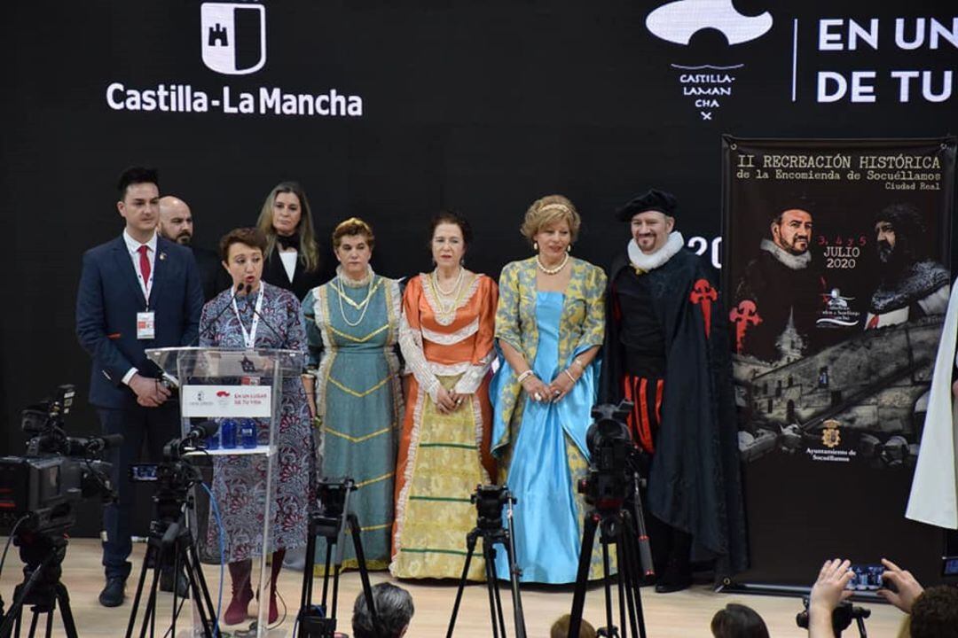 La alcaldesa, Elena García, interviene en la presentación en Fitur. 