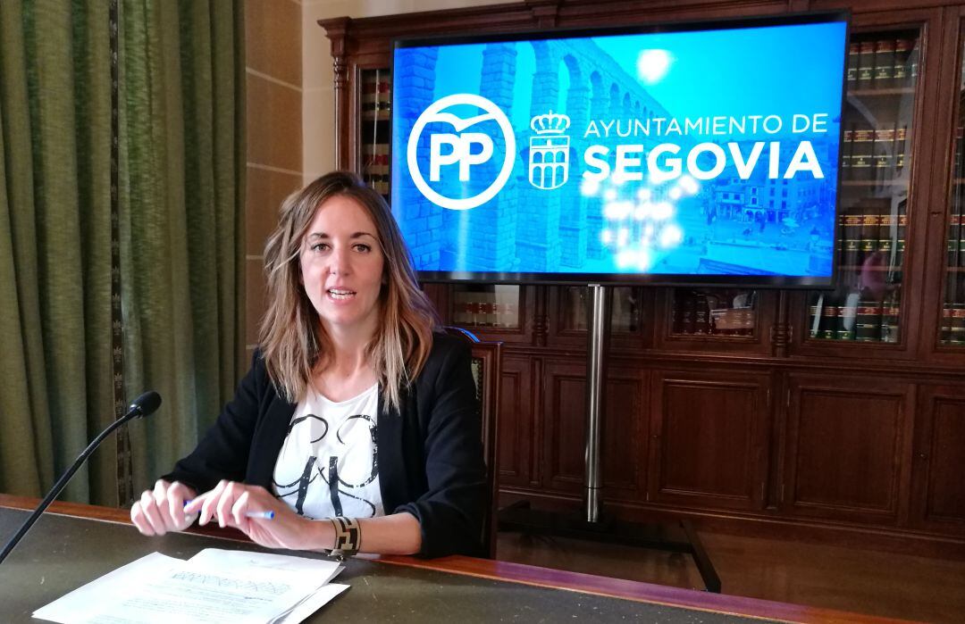 Raquel Fernández portavoz del grupo municipal popular