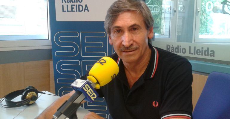 Ramon Alturo, als estudis de Ràdio Lleida