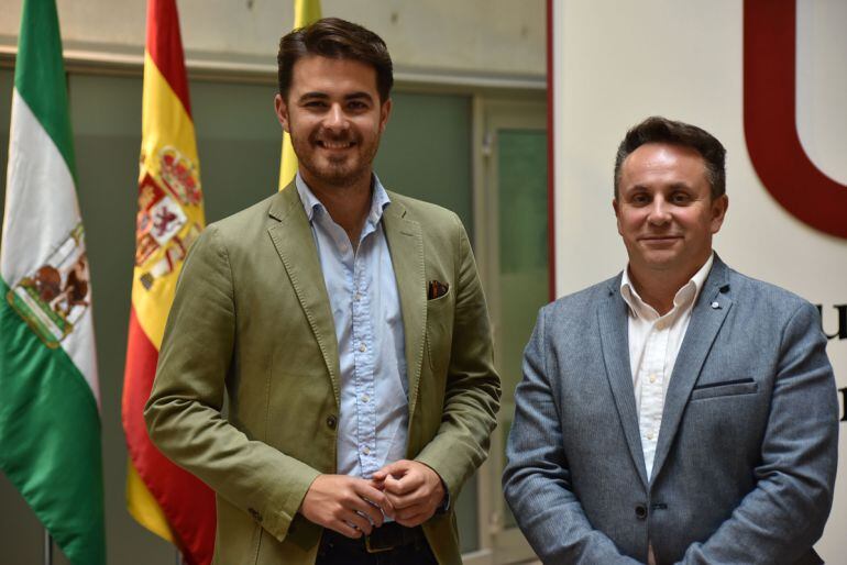 El delegado de Turismo de la Junta, Guillermo Quero, y el diputado de Turismo de la Diputación, Enrique Medina