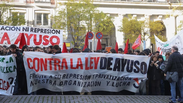 Huelga indefinida o acudir a los tribunales: la universidad pública de Madrid prepara los siguientes pasos contra Ayuso