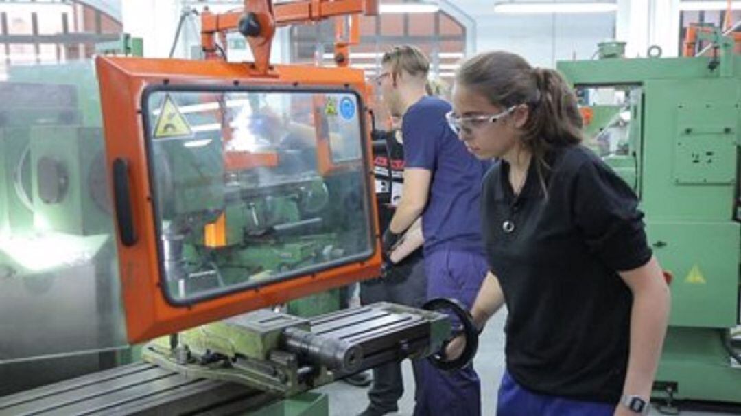 Los empresarios apuntan que tienen problemas para incoporar gente a sus plantillas.