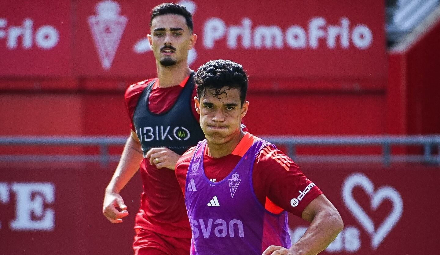 Jorge Yriare en un entrenamiento del Real Murcia.