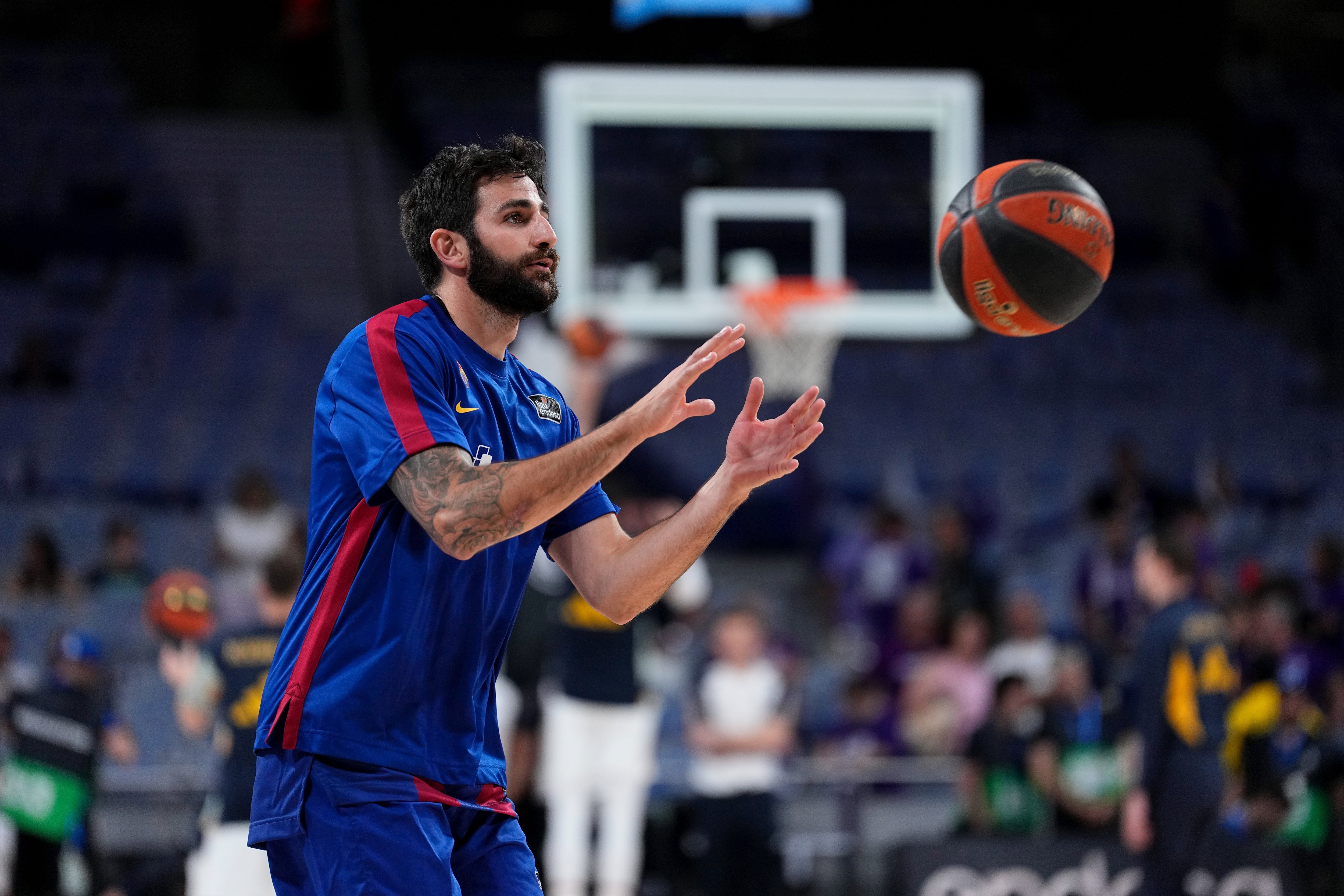 Ricky Rubio, durante un partido con el Barça. (Oscar J. Barroso/Europa Press via Getty Images)