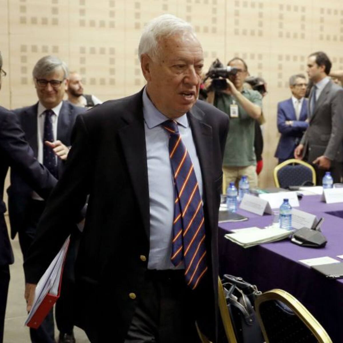 Margallo ofrece formalmente a Reino Unido la cosoberanía de Gibraltar
