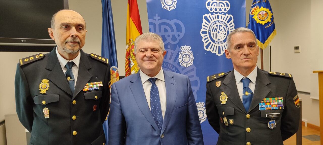 Visita del delegado del Gobierno a la Comisaría de Cartagena