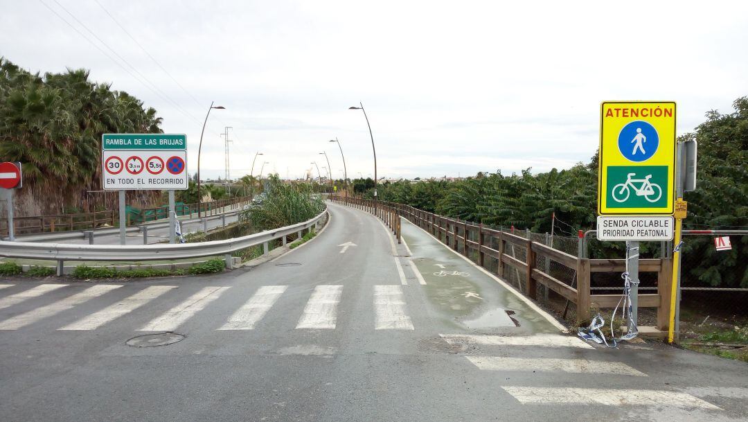 Estado que presenta la Rambla de las Brujas de Motril