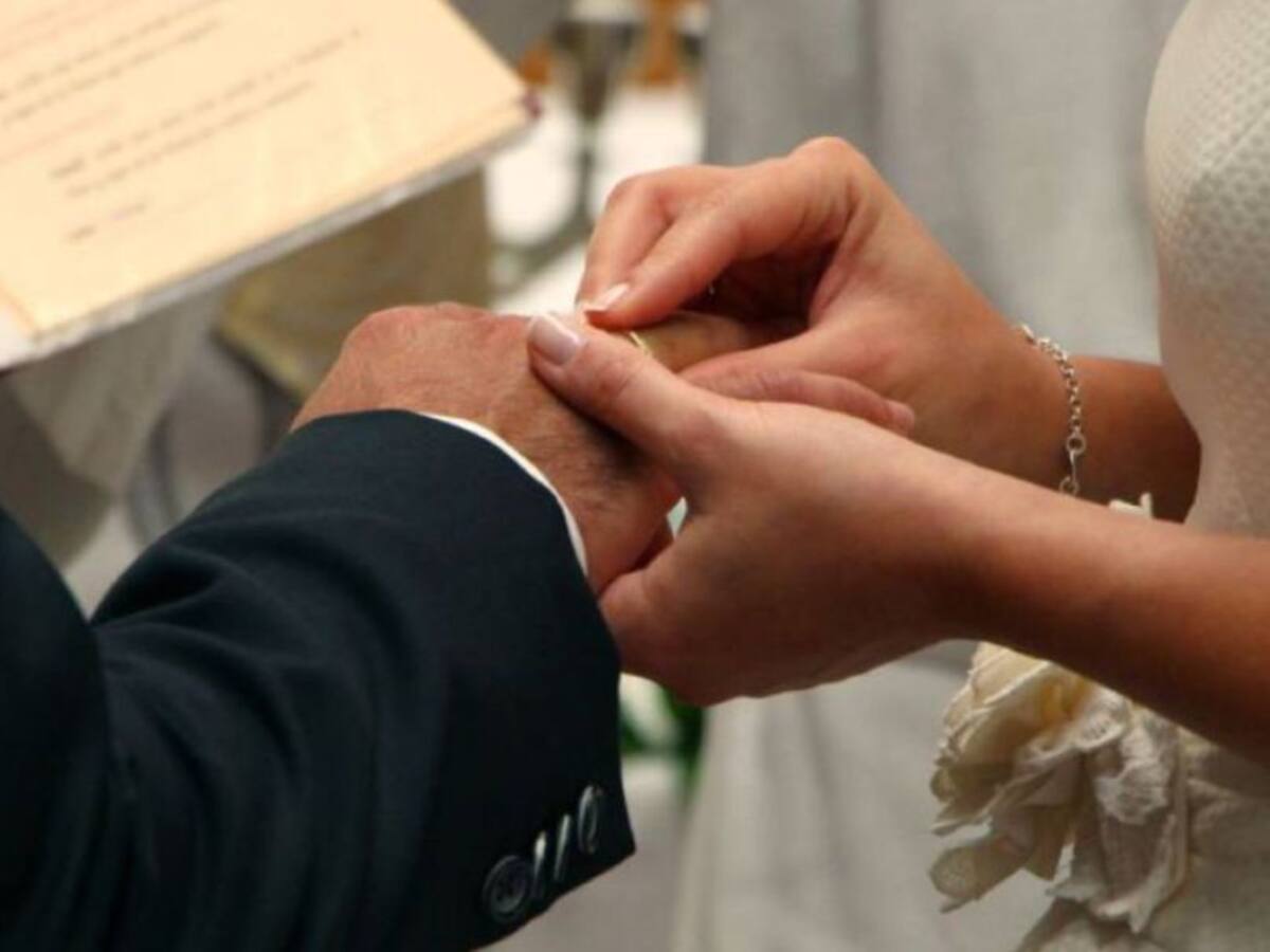 El cierre de hoteles y alojamientos de turismo rural obliga a cancelar bodas, bautizos y comuniones