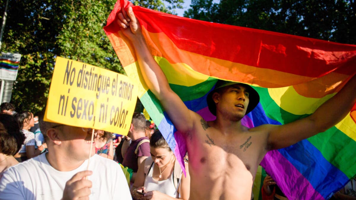 Es posible que los gais no caigan tan mal a Dios como creen los ultracatólicos