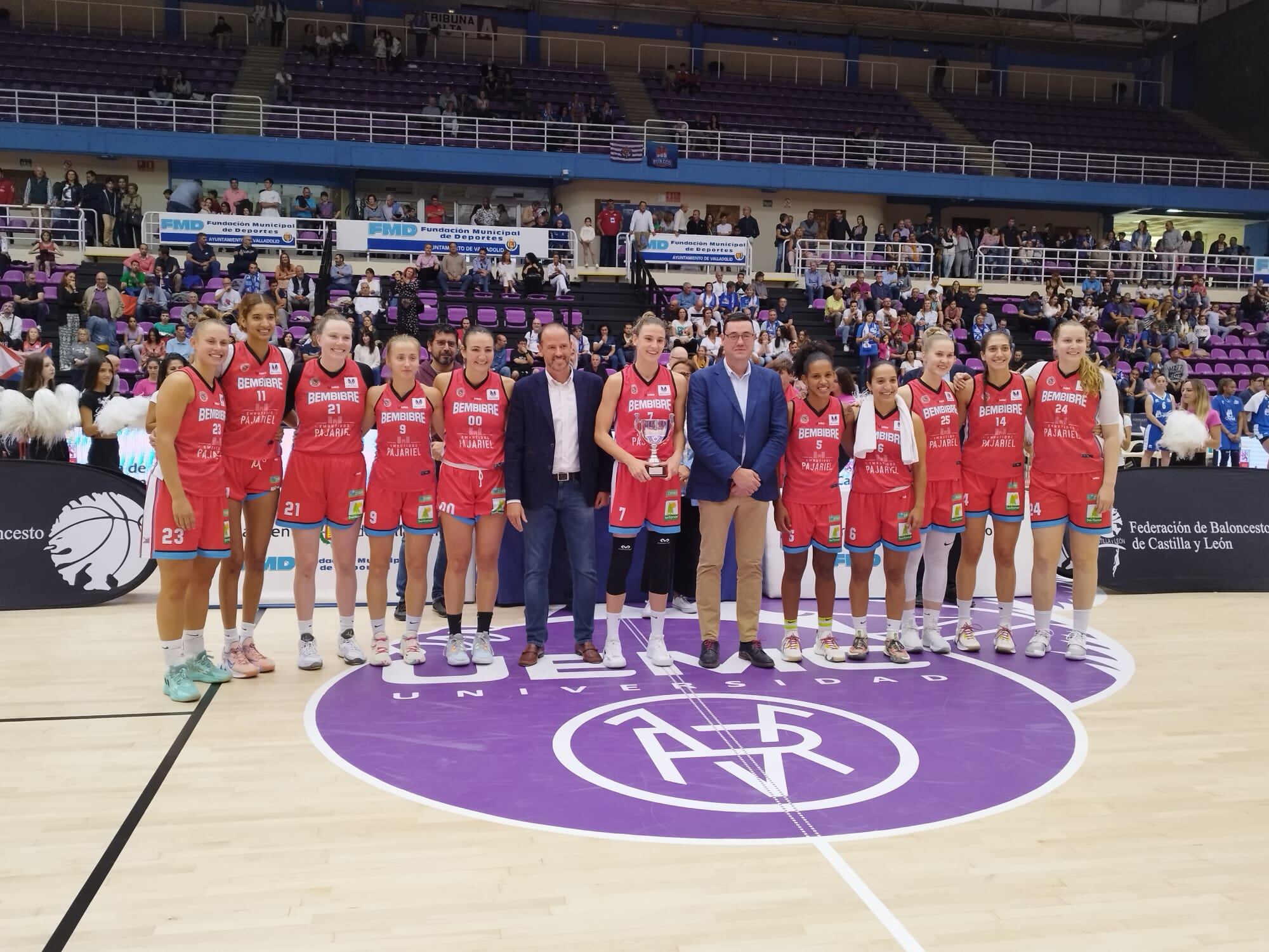 El equipo berciano realizó un buen torneo tras derrotar al Recoletas Zamora y competir ante el Perfumerías Avenida