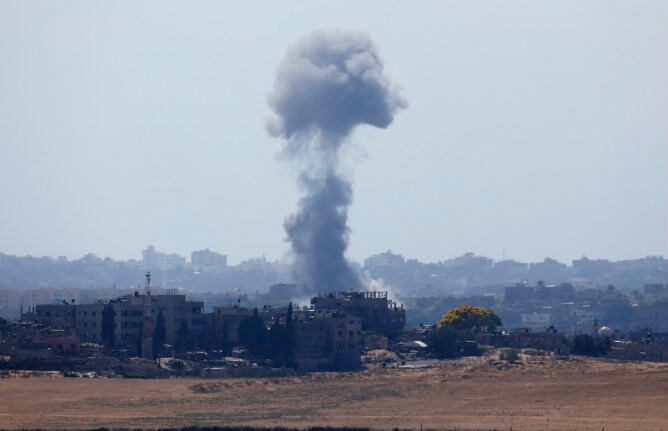 Los ataques aéreos israelíes se han reanudado en la Franja de Gaza este martes