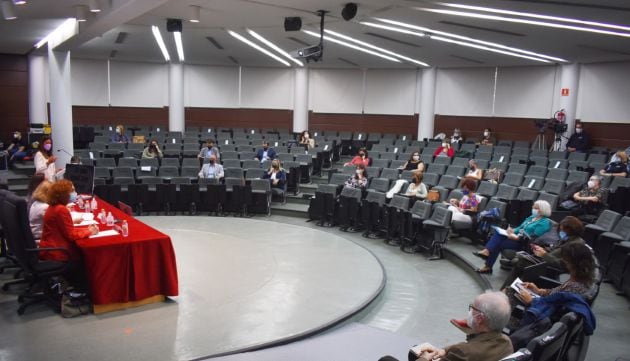 Aula Magna de la Biblioteca del Campus de Ciudad Real donde se han celebrado las jornadas sobre prostitución y trata