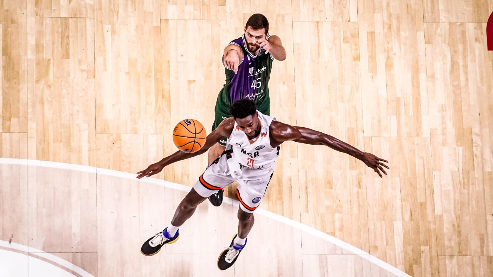 El Unicaja consiguió la segunda victoria en la BCL al ganar al Le Mans