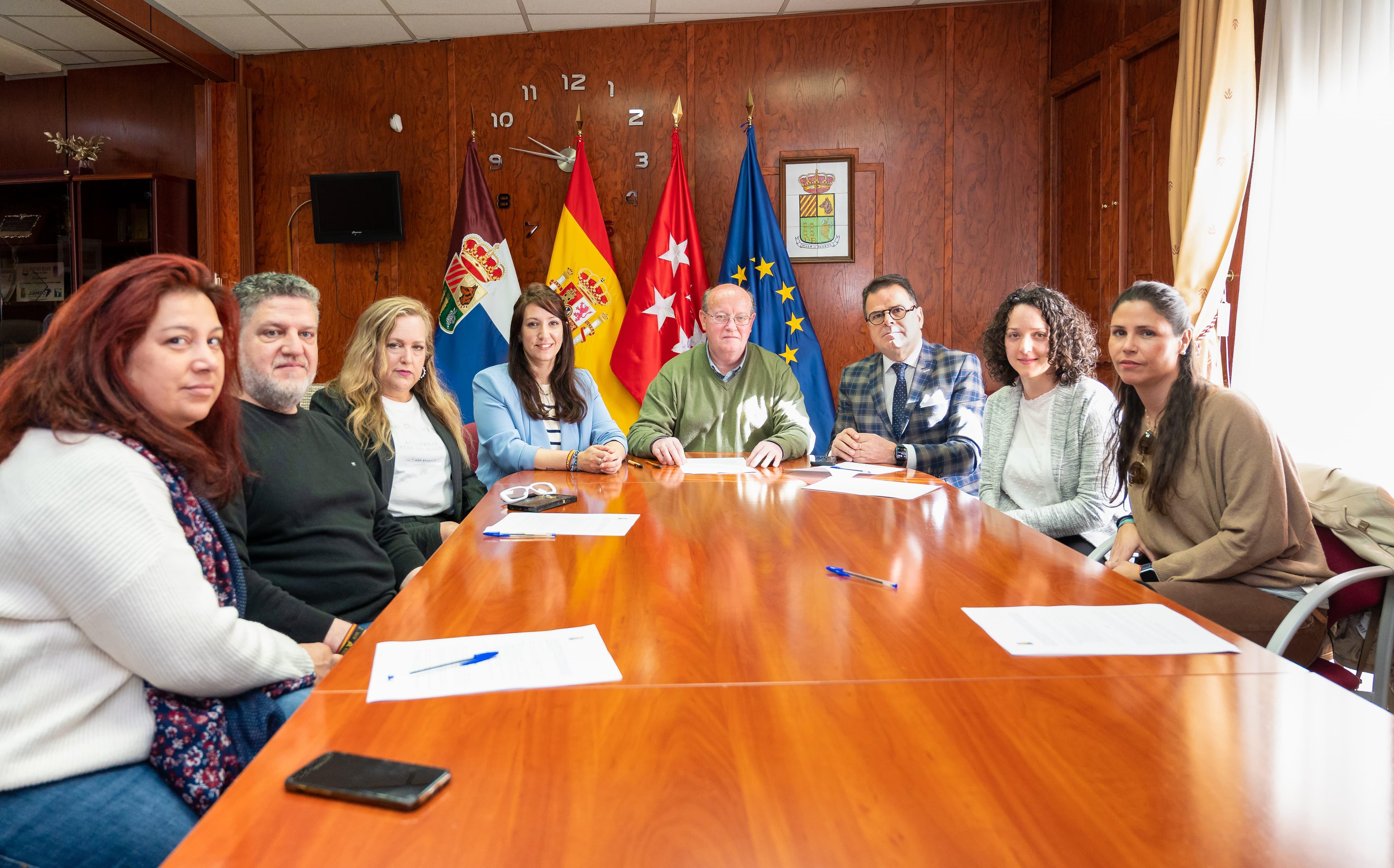 Los descuentos, establecidos por el convenio firmado entre el Ayuntamiento y las ópticas locales, alcanzan el 20% en las gafas y el 10% en los audífonos