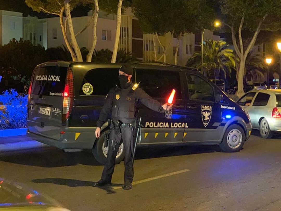 Control de la Unidad de Seguridad Ciudadana (USCI) de la Policía Local de Arrecife.