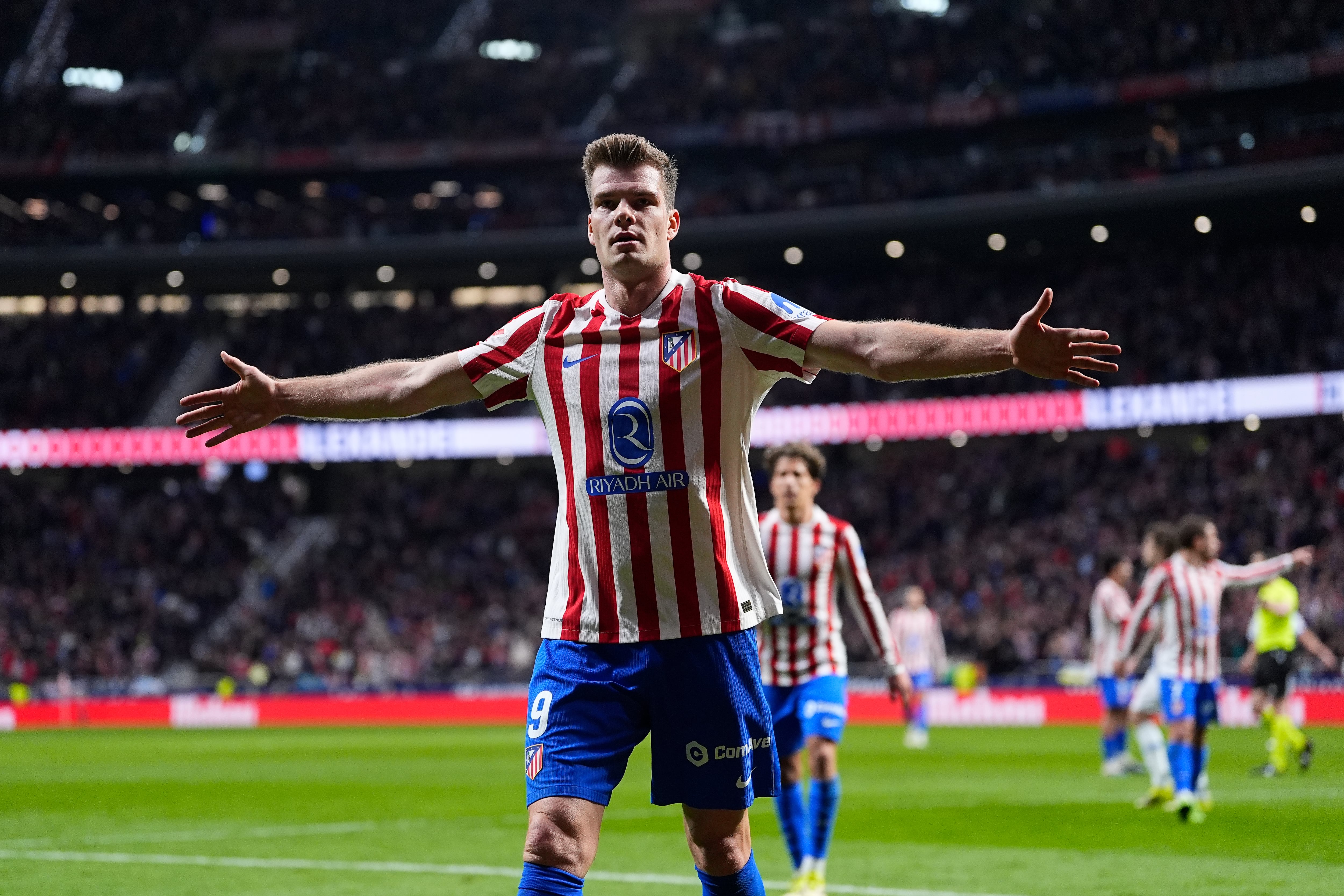 Alexander Sorloth celebrando el gol frente al RCD Espanyol en el Metropolitano
