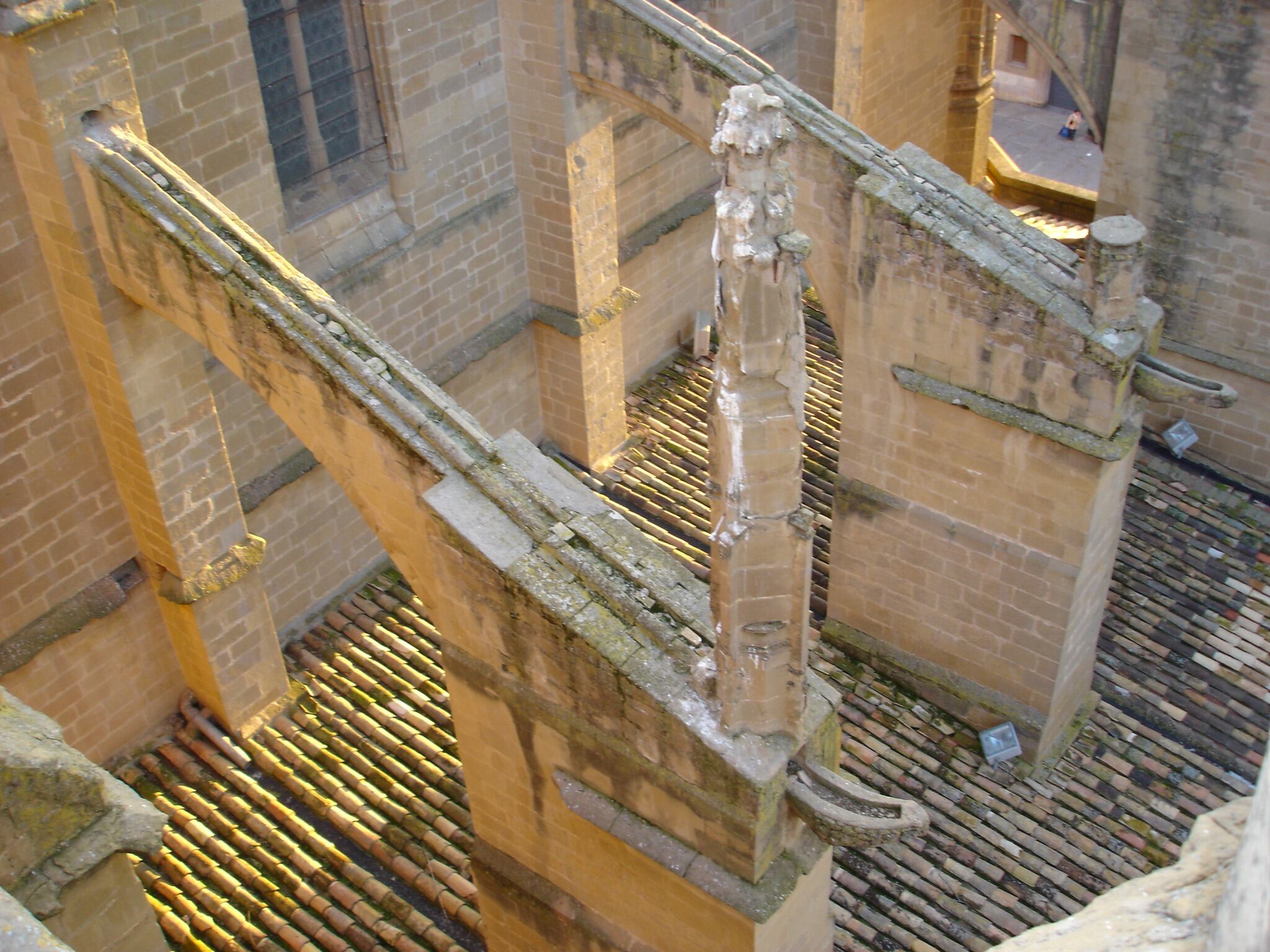 Pináculos en la Catedral de Huesca
