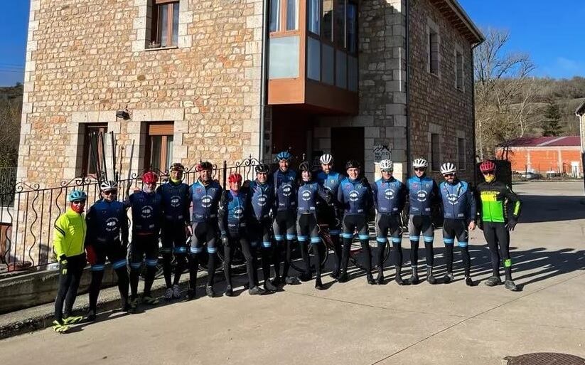 Los integrantes del Ribera Team durante su última concentración