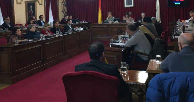 Sesión plenaria de Lugo en la que se reprobó a la alcaldesa