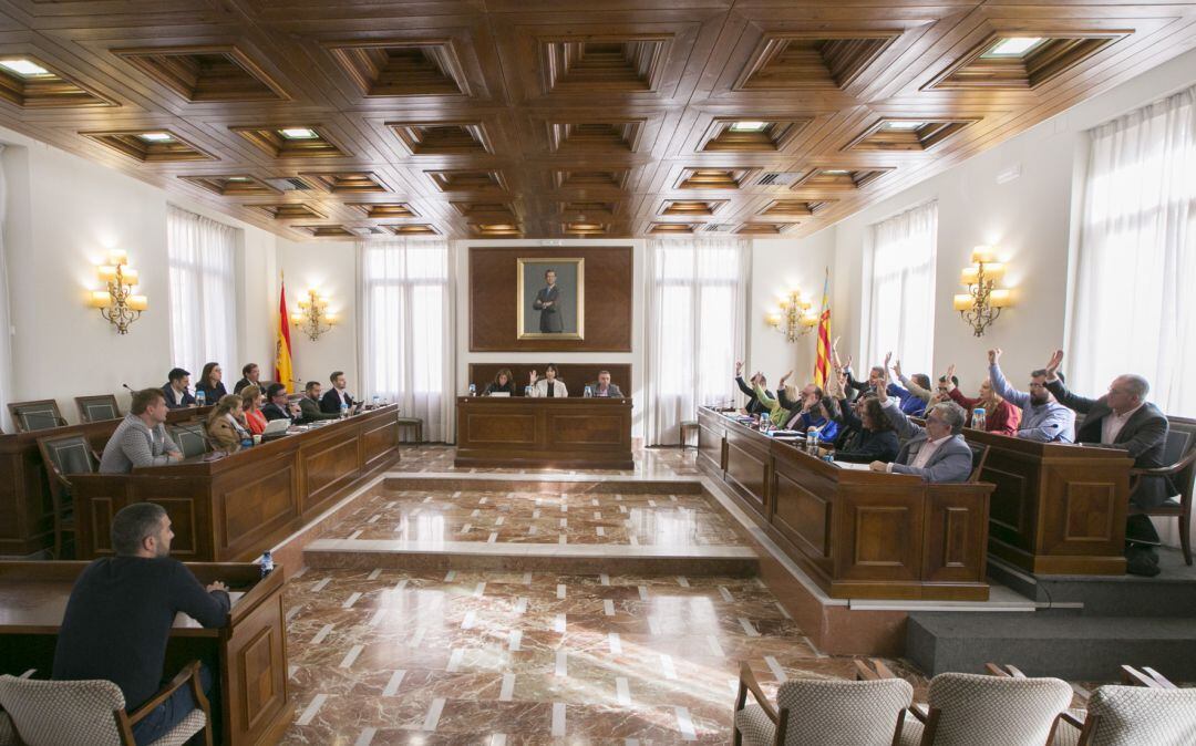 Imagen de archivo de un pleno en el Ayuntamiento de Gandia 