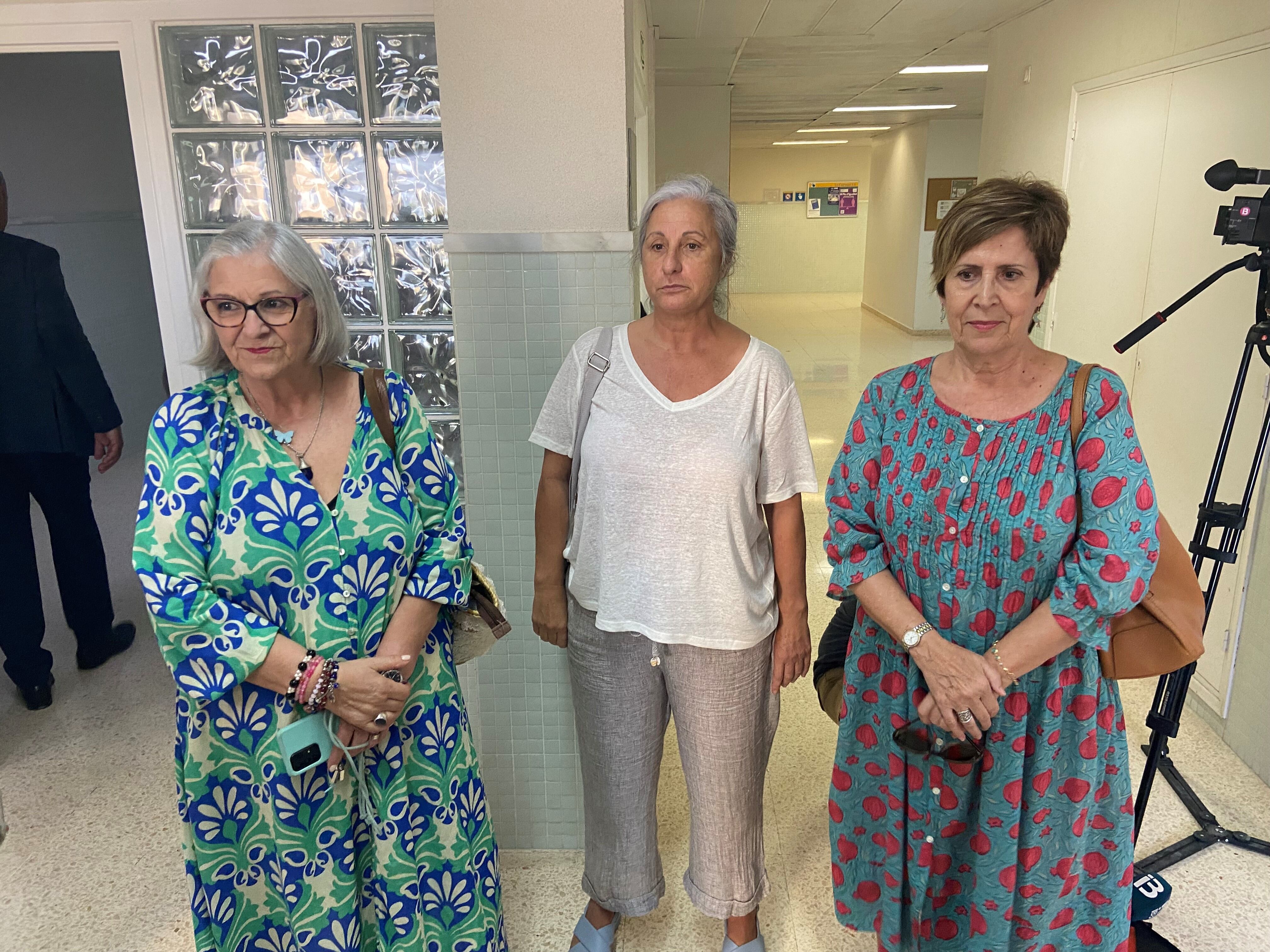 Las representantes de las asociaciones