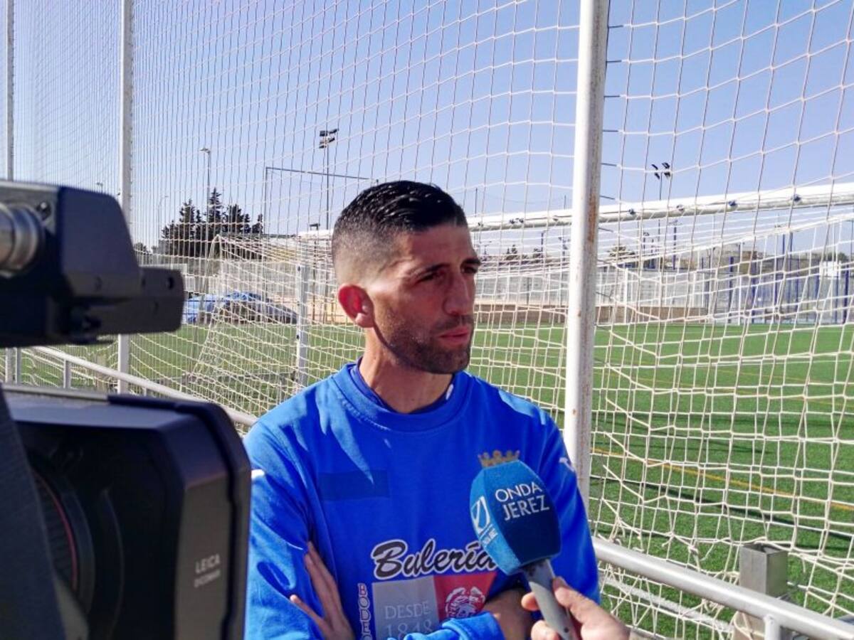 "Debemos ganar, pero la presión que la tengan los de abajo"