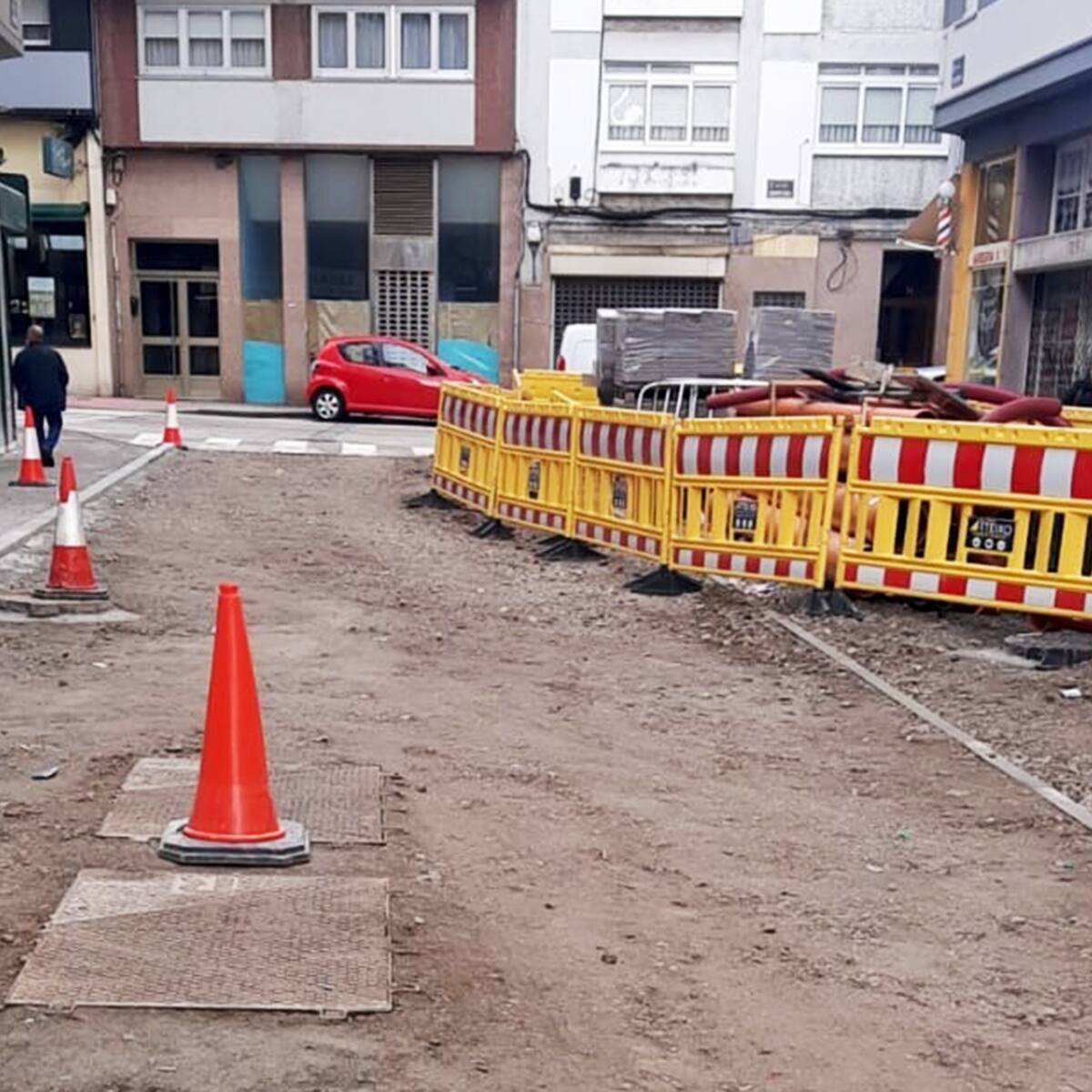 Paralizadas las obras de peatonalización de la calle San Leopoldo