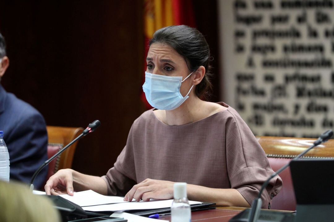 La ministra de Igualdad, Irene Montero, durante su participación en la Comisión Especial de seguimiento y evaluación de los acuerdos del Informe del Senado sobre las estrategias contra la Violencia de Género aprobadas en el marco del Pacto de Estado