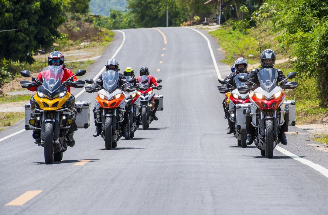 La DGT intensifica la vigilancia de las vías más frecuentadas por motoristas este fin de semana en CYL