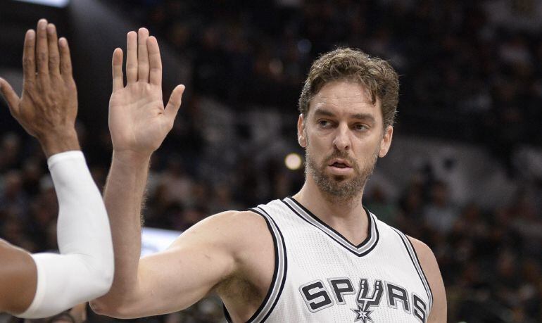 Pau Gasol, en un encuentro con los San Antonio Spurs