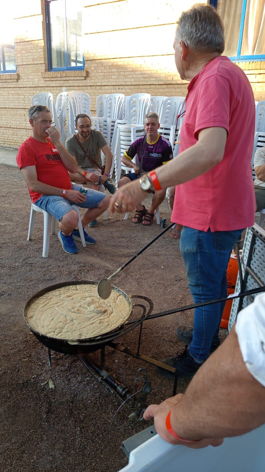 Paco, en plena faena