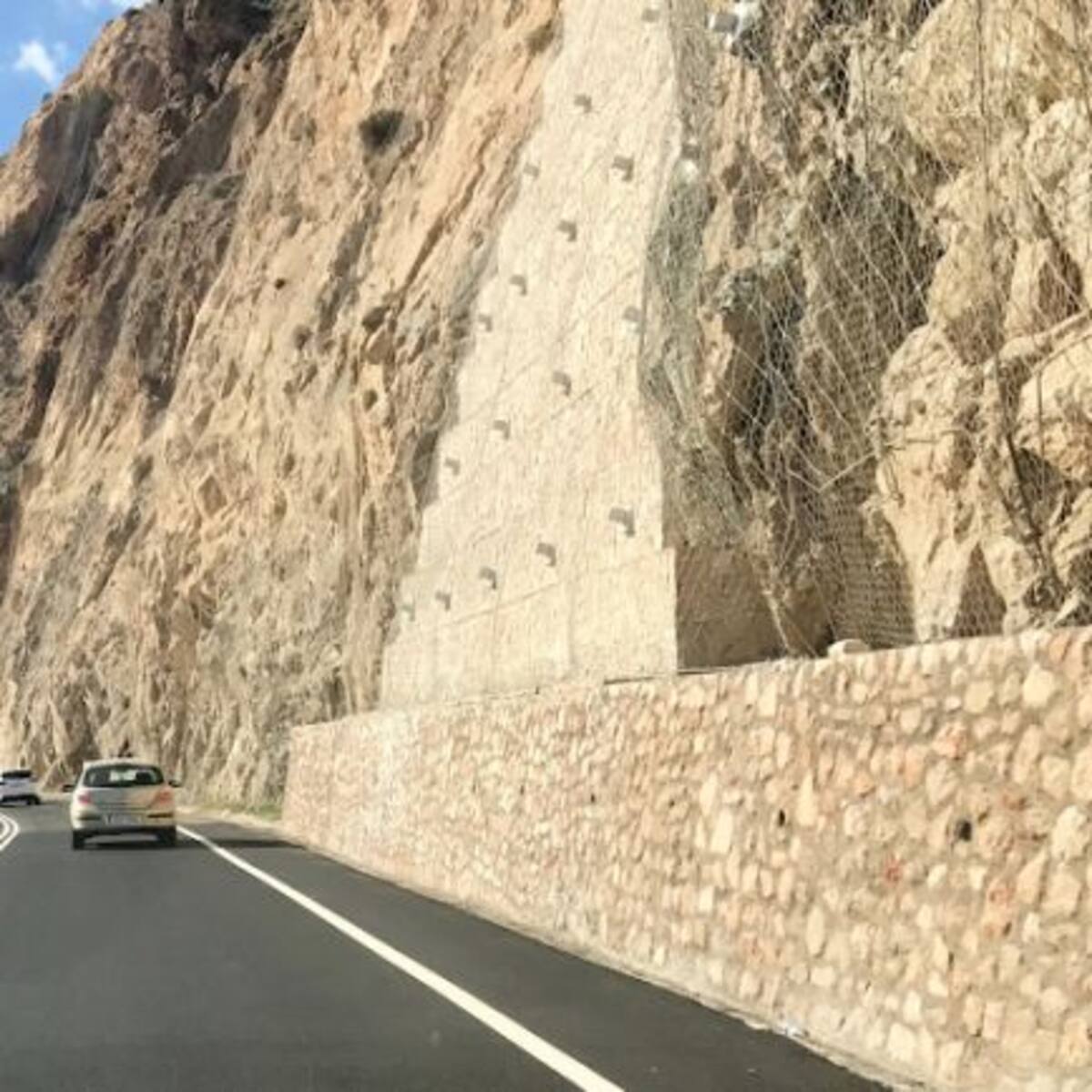 El rodaje de una película cierra el acceso a Almería por el puerto el jueves