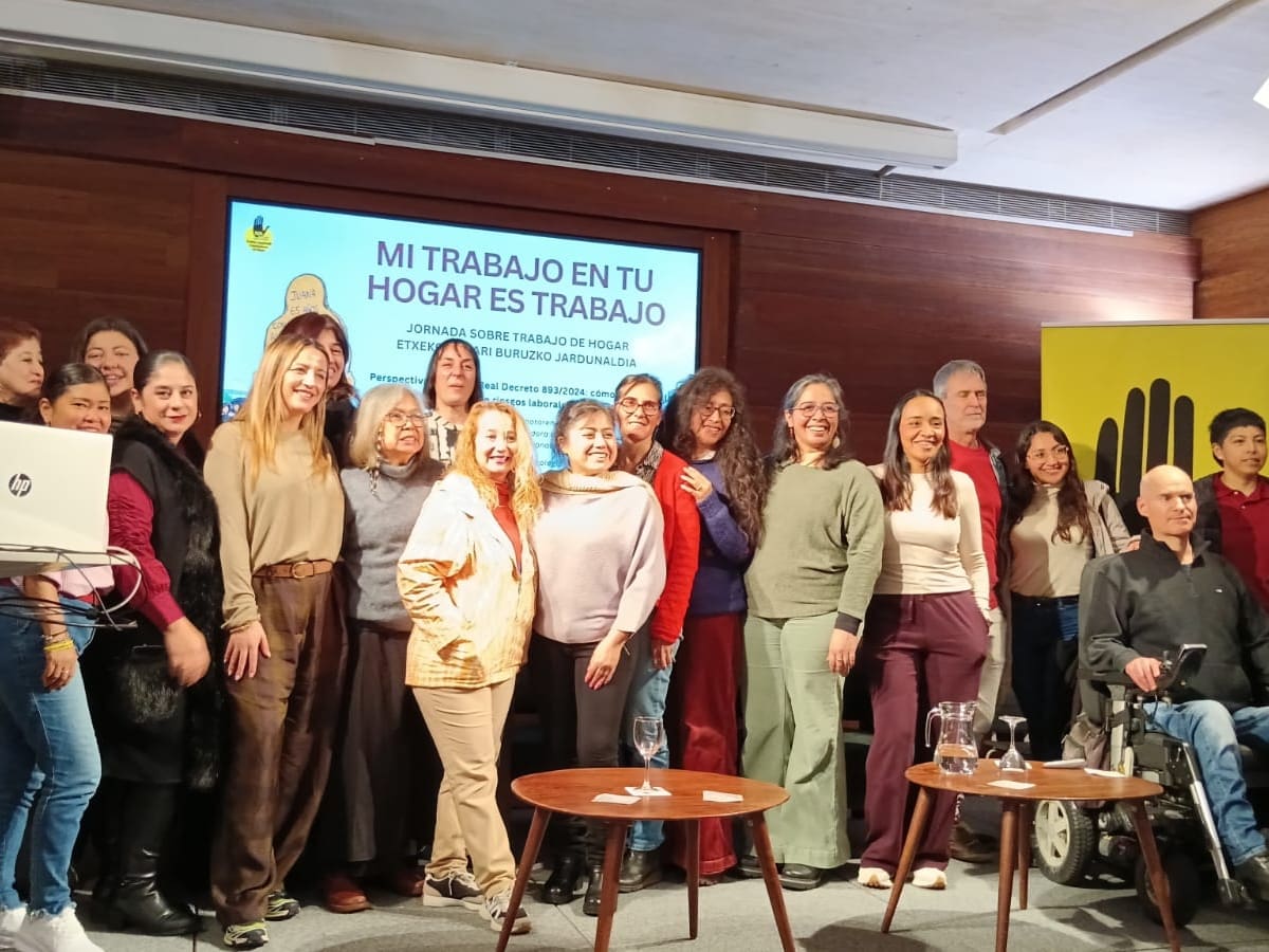 Las trabajadoras del hogar reclaman inspecciones laborales en los domicilios: "Cuidamos a otros mientras nuestros derechos siguen invisibles"