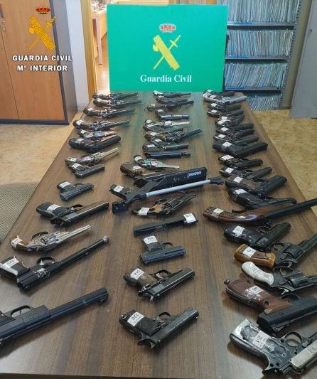 La Guardia Civil de Palencia destruye armas intervenidas