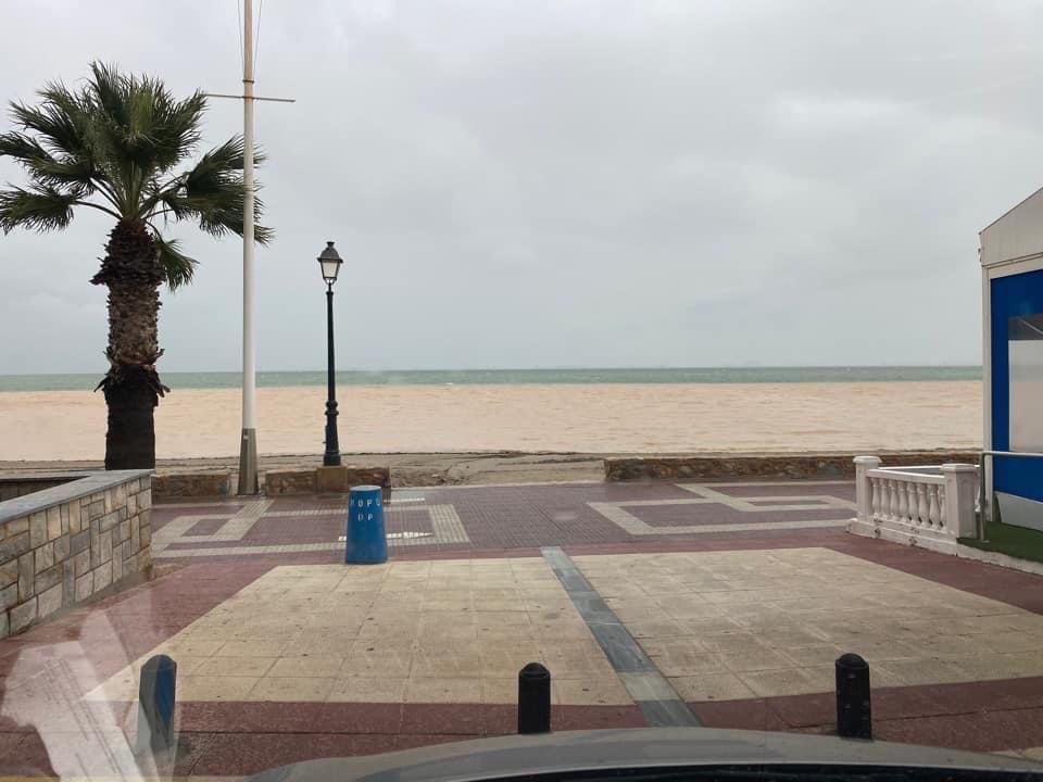 Playas del Mar Menor tras el último episodio de lluvia