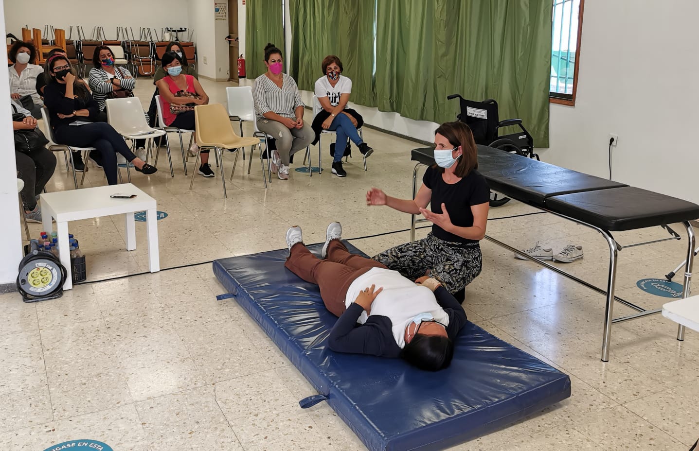 Taller para cuidadores y familiares de personas dependientes en Lanzarote.